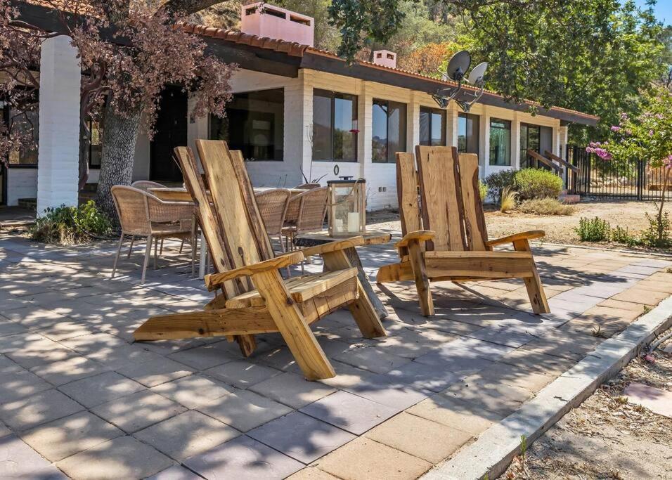Scenic Spanish Rancho - Breathtaking Views Three Rivers Bagian luar foto