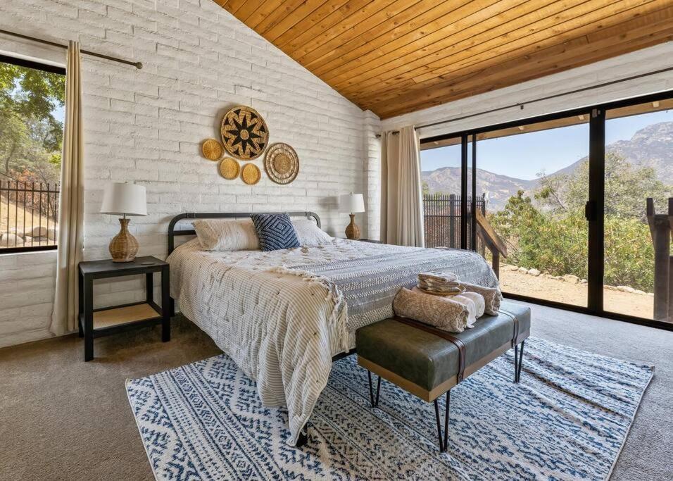 Scenic Spanish Rancho - Breathtaking Views Three Rivers Bagian luar foto